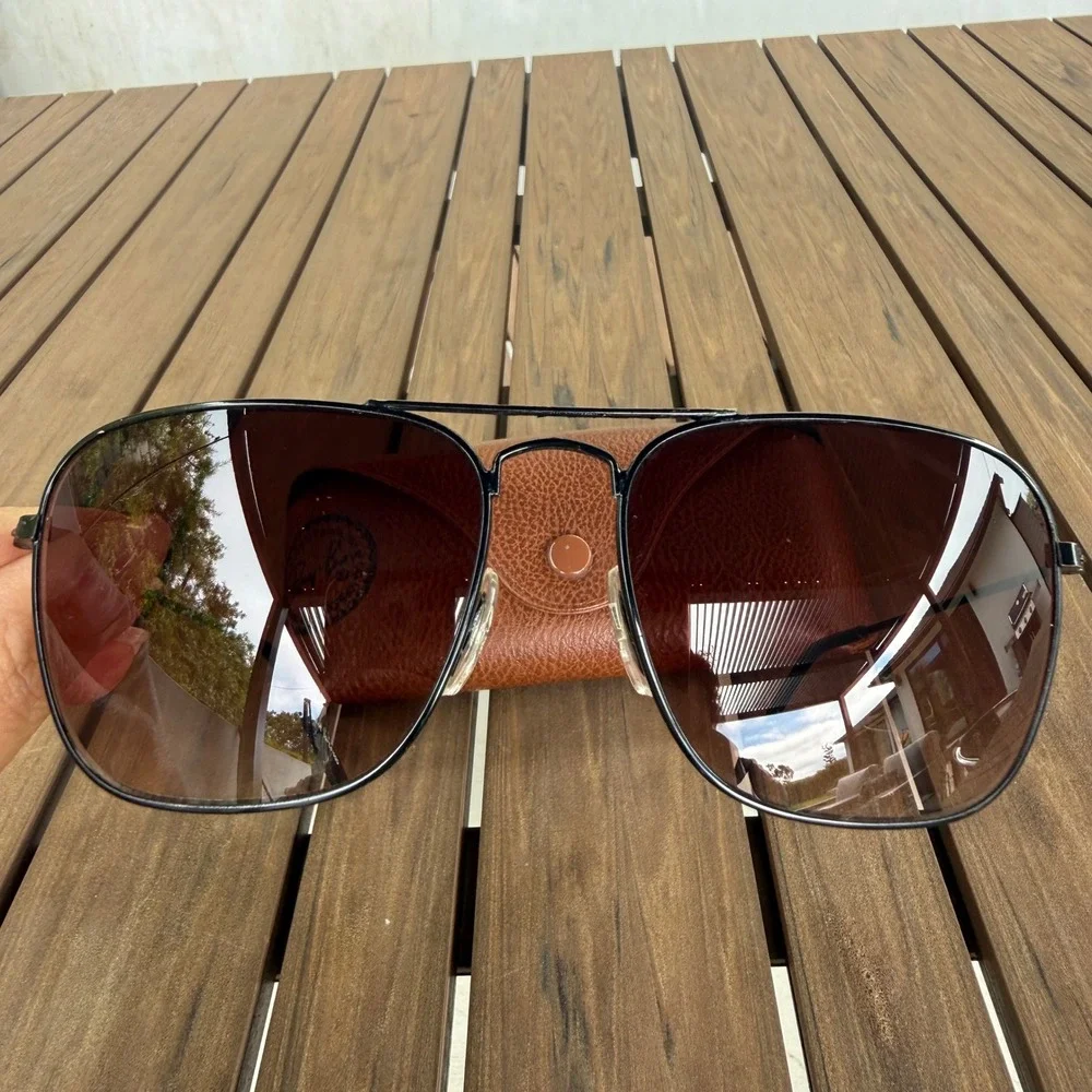 Ray-Ban Mens Aviator Sunglasses Black Metal Frame Brown Glass Visual Scene